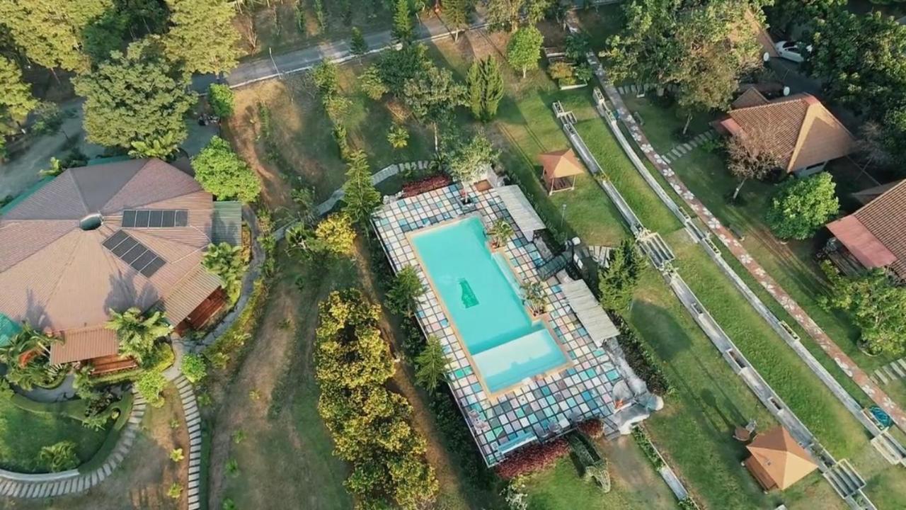 Tonsilp Art Home Nong Nam Daeng Extérieur photo