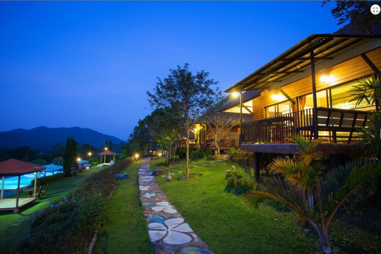 Tonsilp Art Home Nong Nam Daeng Extérieur photo
