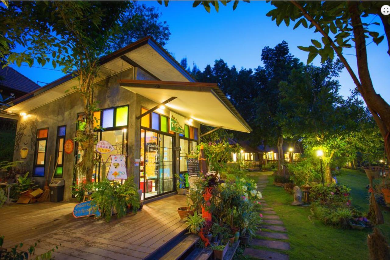 Tonsilp Art Home Nong Nam Daeng Extérieur photo